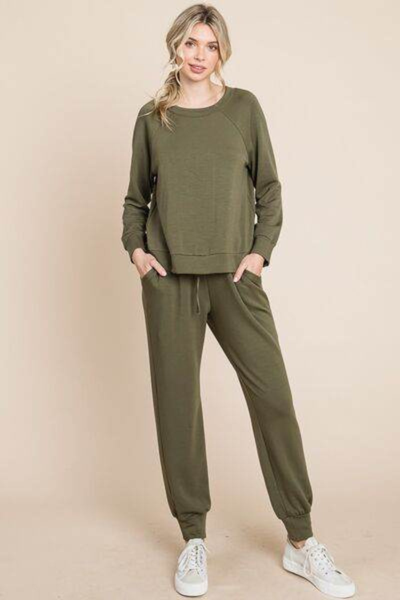 Super Lady round Neck Raglan Sleeve Top and Pants Lounge Set