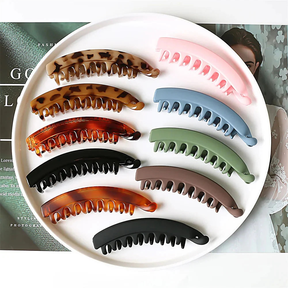 Stylish Geometric Hair Claws - Vintage Hairpins for Women & Girls - Must-Have Accessories!